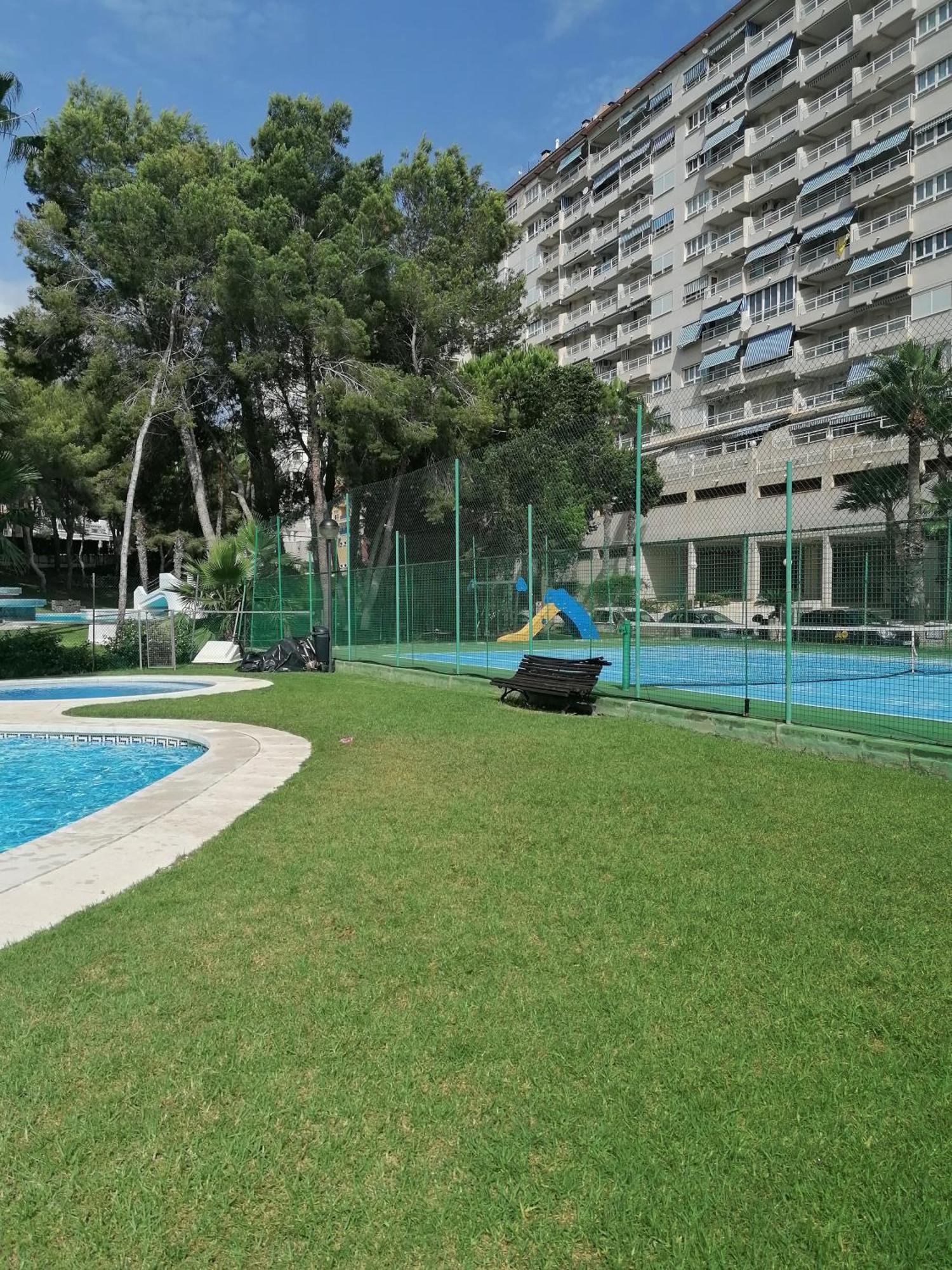 Campoamor Seaview Екстериор снимка